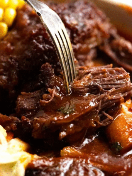 Slow Cooked Beef Ribs in BBQ Sauce (Short Ribs)