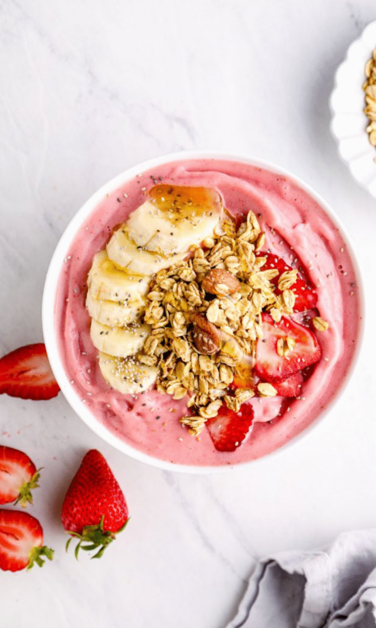 Strawberry Banana Smoothie Bowl Recipe