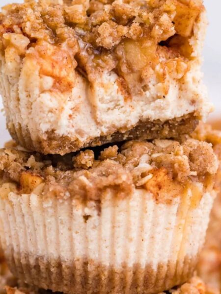 Apple Crisp Cheesecake Recipe