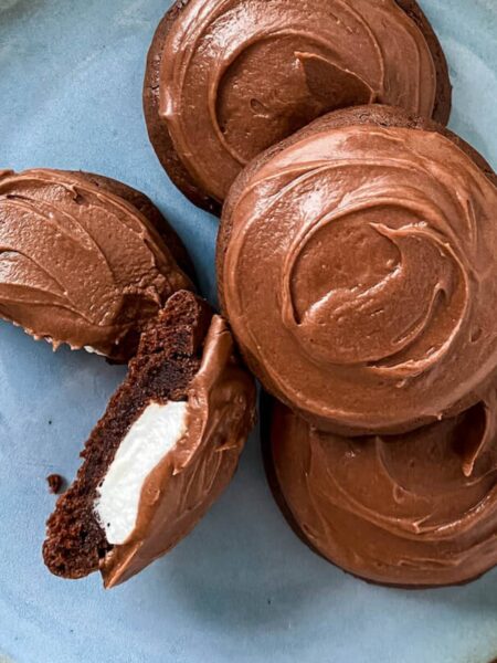 Marshmallow-Surprise Hot Cocoa Cookies Recipe