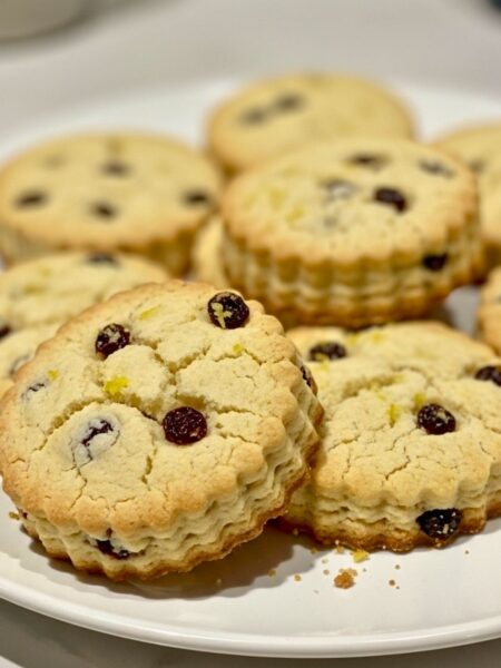 Traditional Easter Biscuits Recipe
